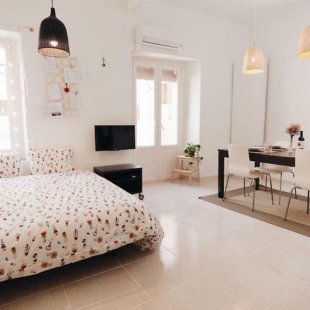 Amparito Apartment - Casc Antic Tarragona Kültér fotó