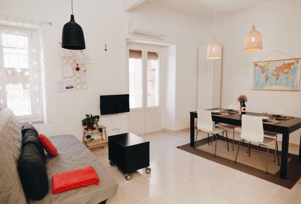 Amparito Apartment - Casc Antic Tarragona Kültér fotó